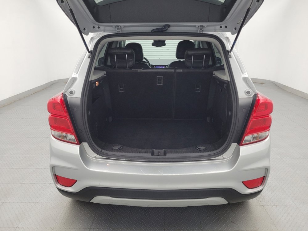 Used 2021 Chevrolet Trax LT FWD image 29