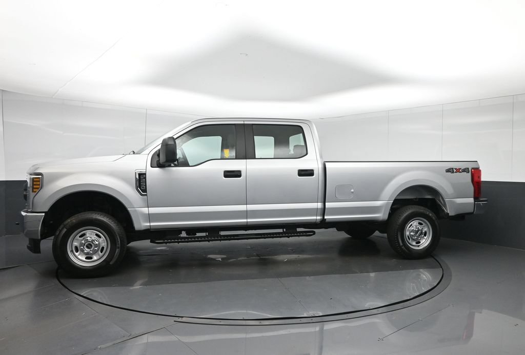 Used 2018 Ford F250 XL w/ XL Value Package AWD/4WD image 4
