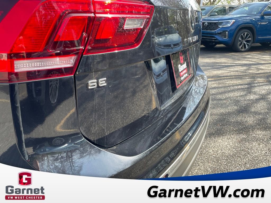Used 2022 Volkswagen Tiguan SE image 32
