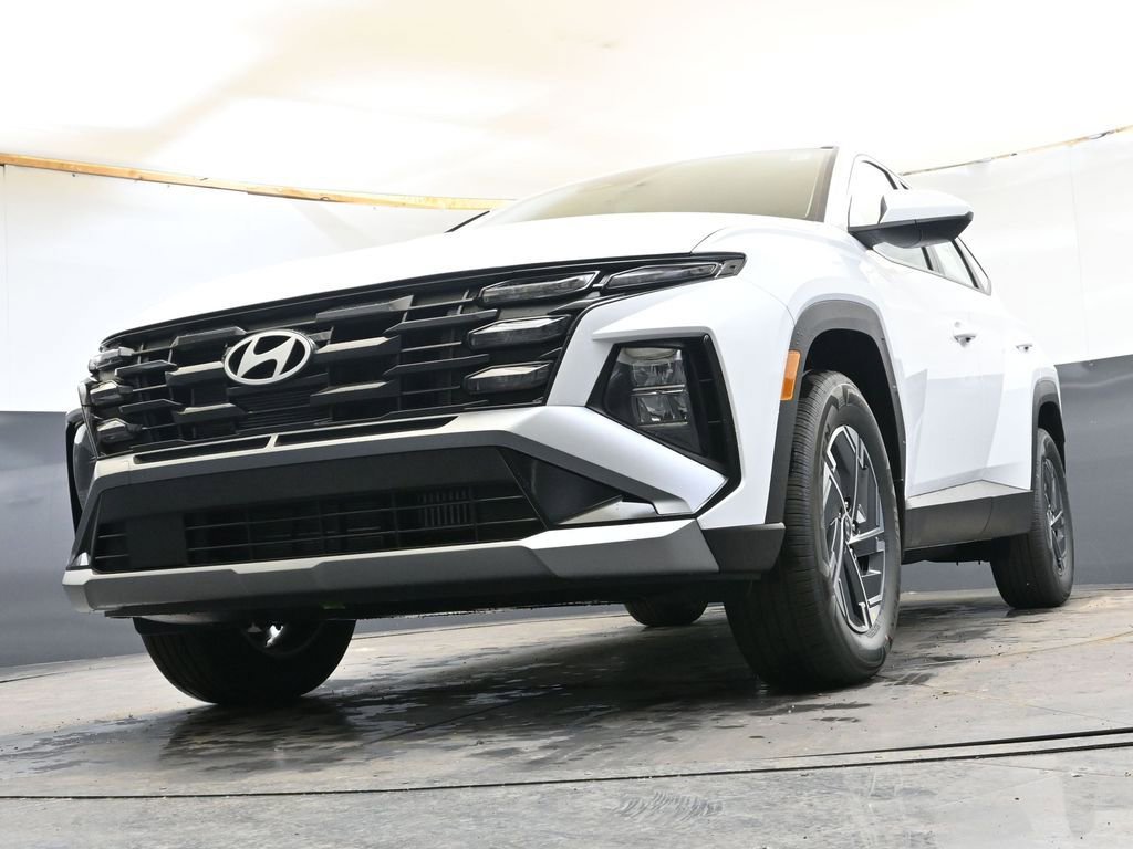 New 2026 Hyundai Tucson Blue SE image 39
