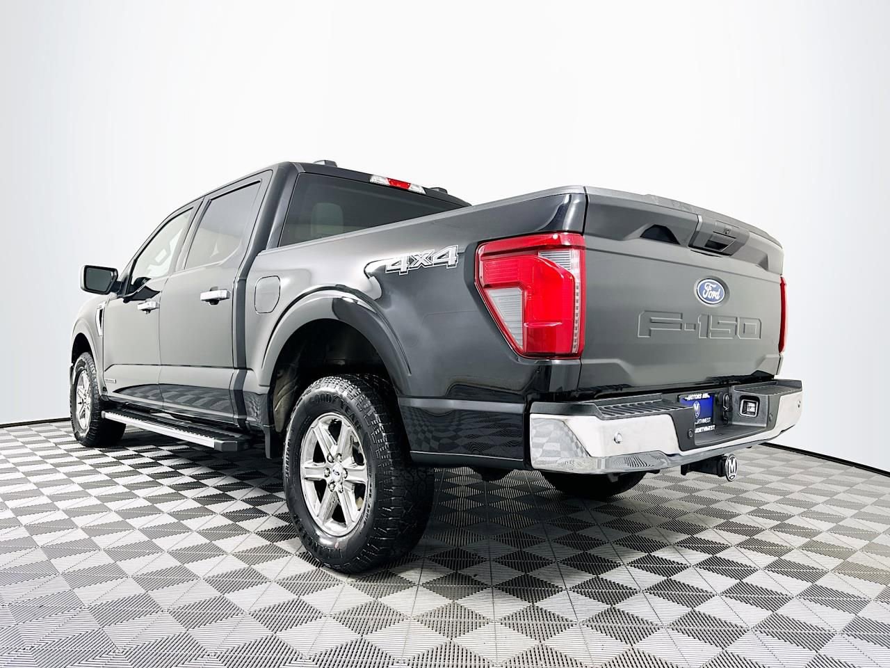 Used 2025 Ford F150 XLT w/ Equipment Group 301A Standard image 19