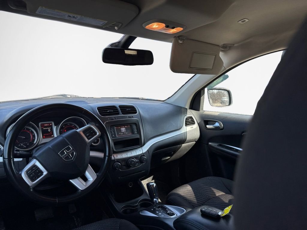 Used 2019 Dodge Journey SE w/ Connectivity Group image 21