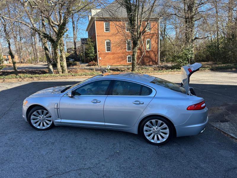 Used 2009 Jaguar XF Premium image 15