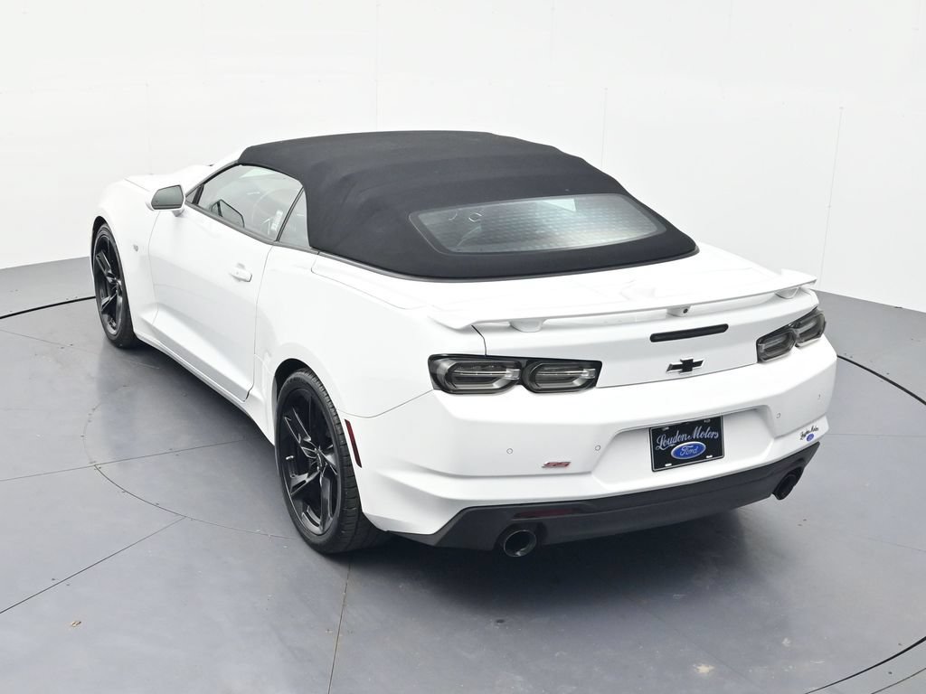 Used 2020 Chevrolet Camaro SS RWD image 35
