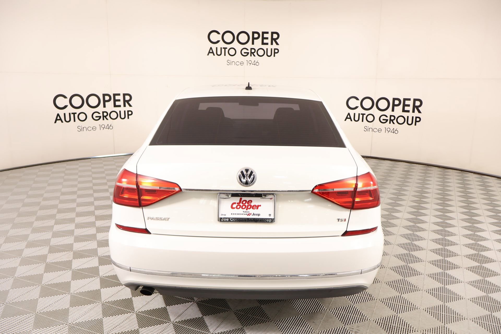 Used 2016 Volkswagen Passat 1.8T S FWD image 20