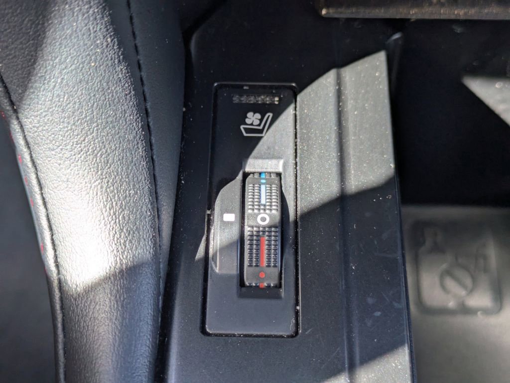 Used 2023 Lexus GX 460 Premium w/ Premium Plus Package image 24