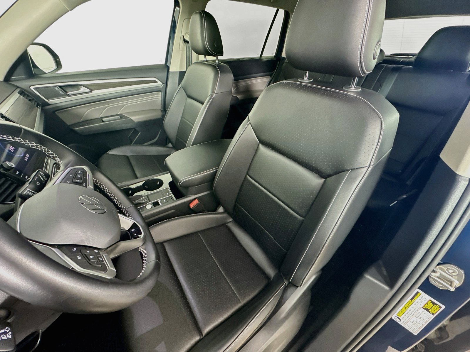 Used 2022 Volkswagen Atlas SE FWD image 35