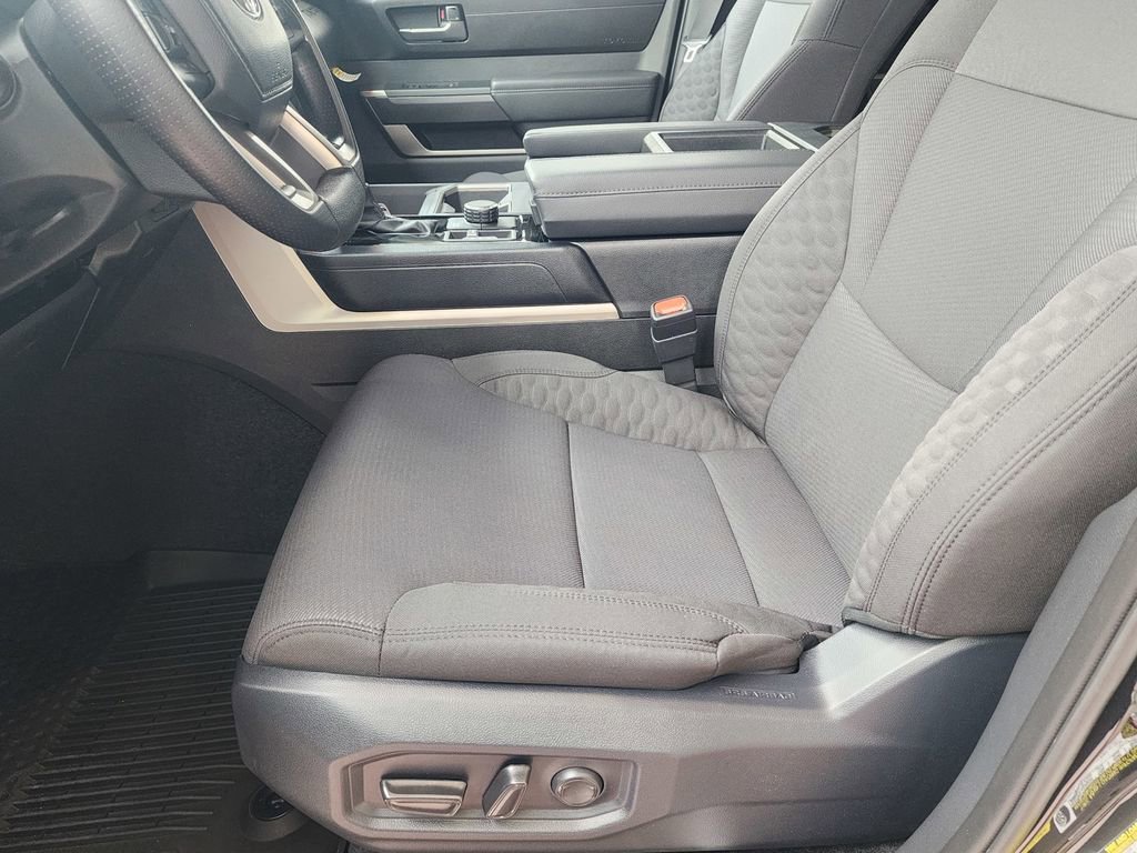 New 2026 Toyota Tundra SR5 AWD/4WD image 12