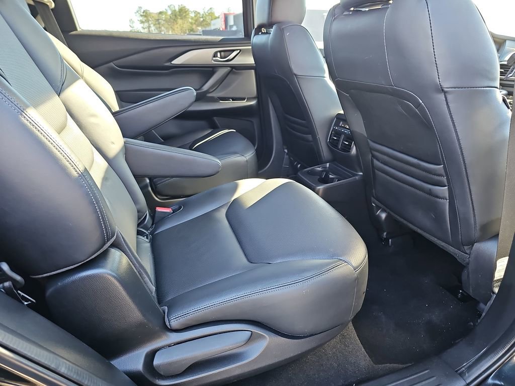 Used 2023 MAZDA CX-9 Touring image 13