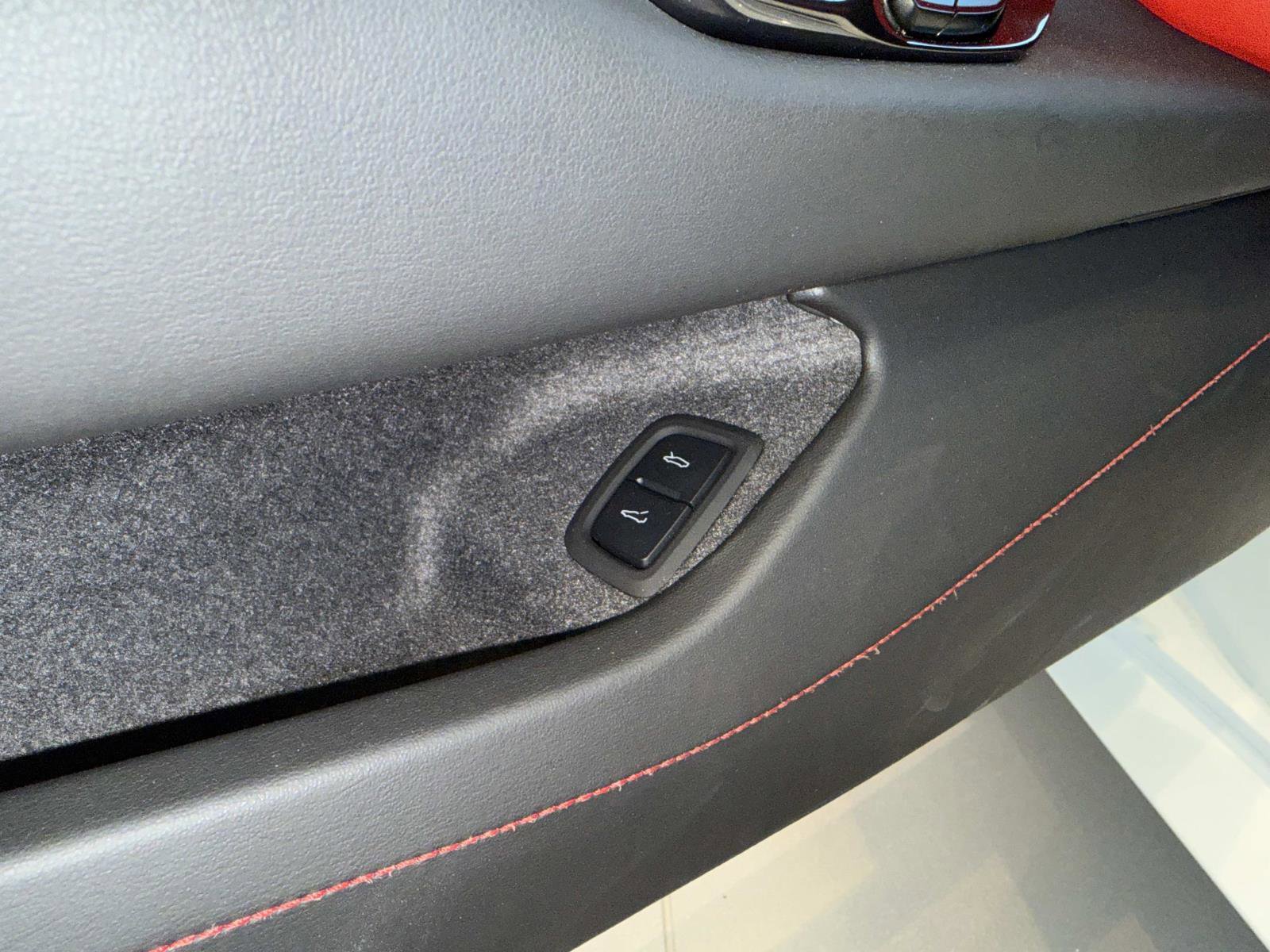 Used 2026 Chevrolet Corvette Stingray Preferred Conv w/ Z51 Performance Package RWD image 20