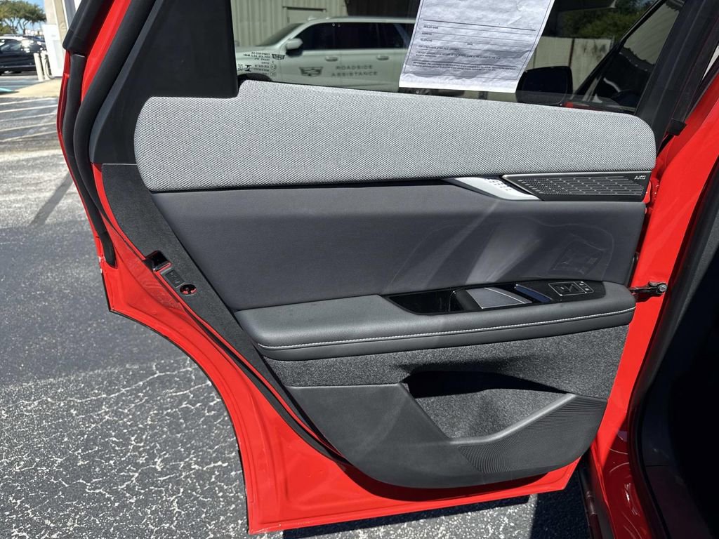 Certified 2025 Cadillac Optiq Sport 2 image 13