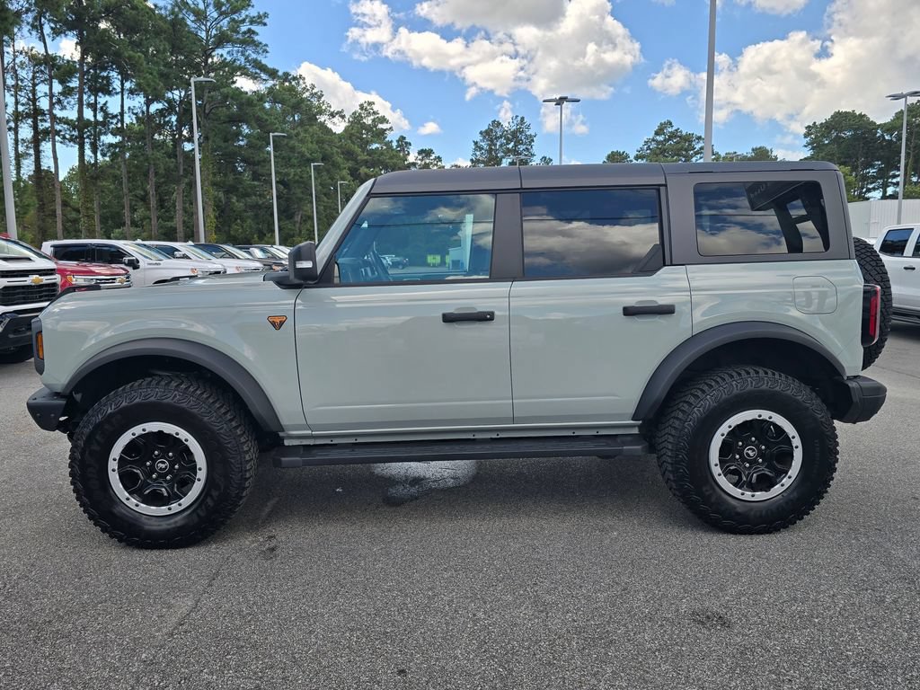 Used 2024 Ford Bronco Badlands AWD/4WD image 2