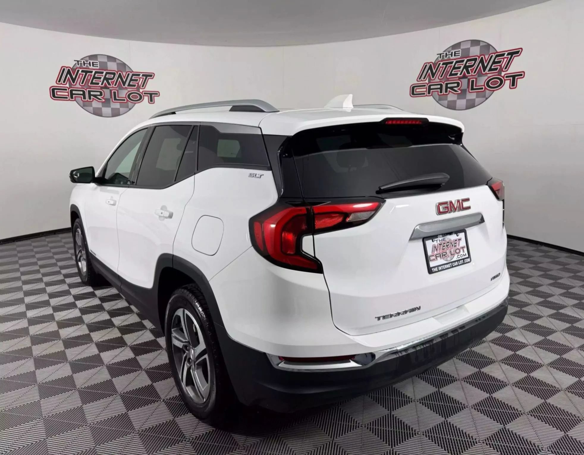Used 2020 GMC Terrain SLT w/ Preferred Package AWD/4WD image 5