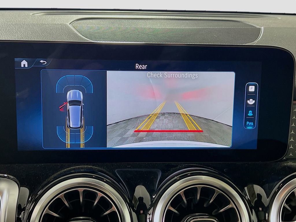 Certified 2025 Mercedes-Benz GLB 250 4MATIC image 15