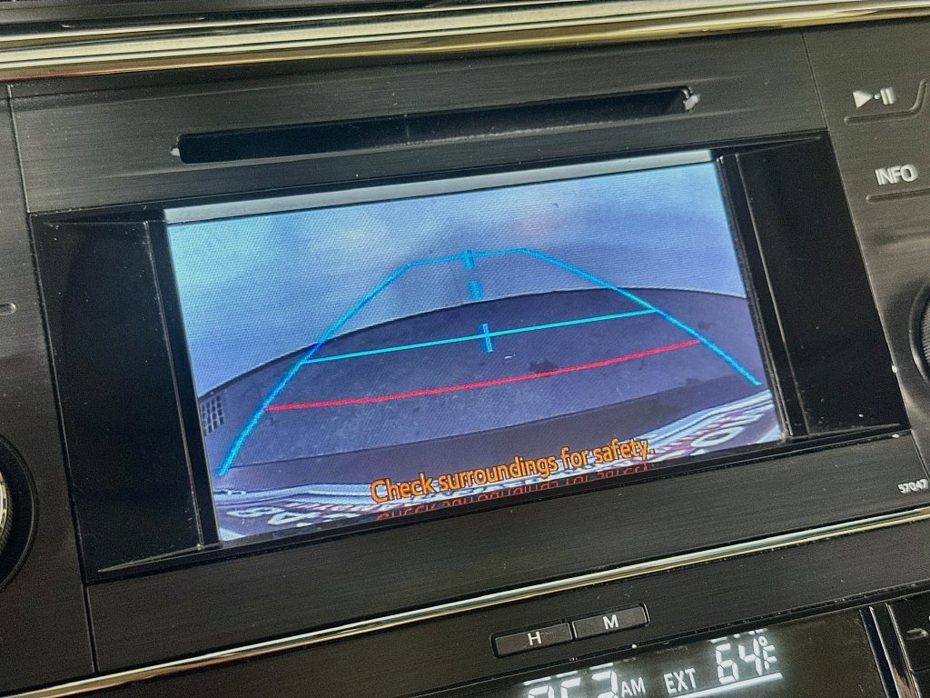 Used 2014 Toyota Avalon XLE Premium FWD image 11