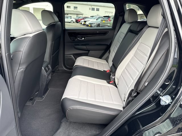Used 2026 Honda CR-V Sport Touring image 16