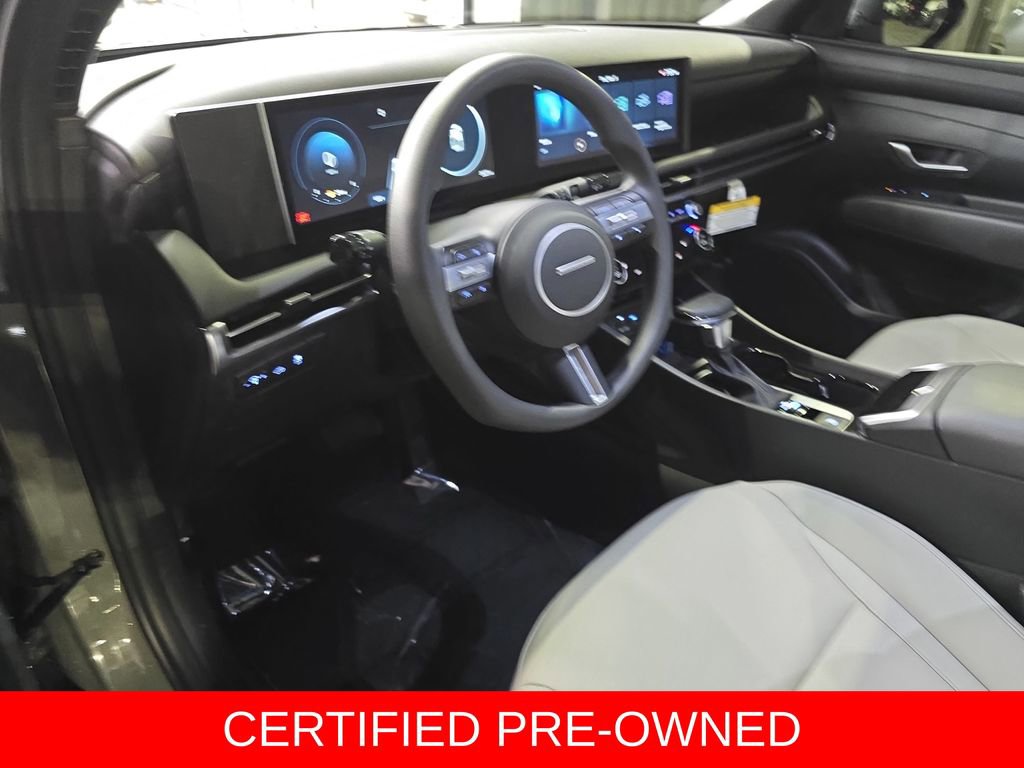 Certified 2026 Hyundai Santa Cruz SEL image 16