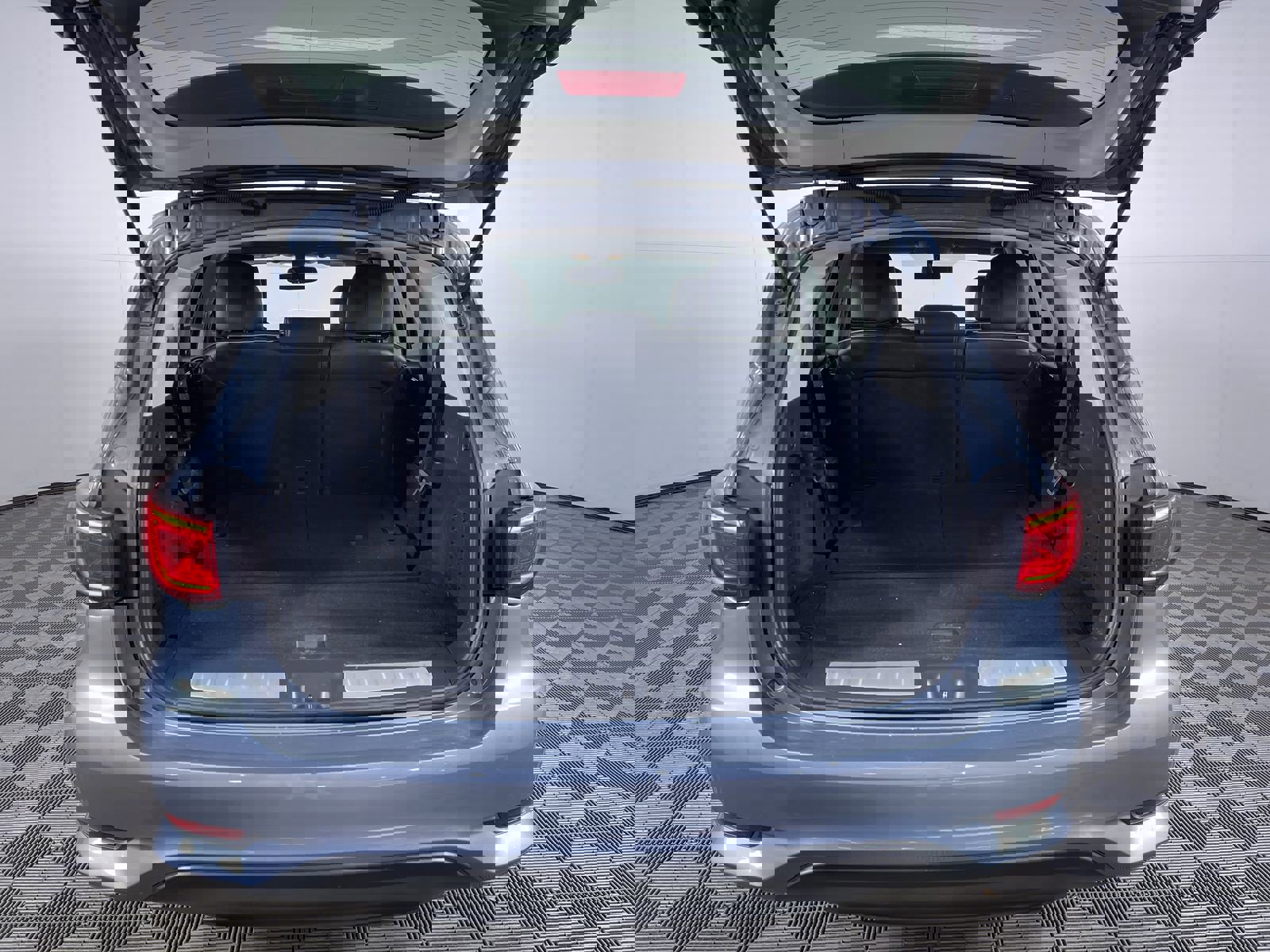 Used 2018 INFINITI QX60 Luxe image 25