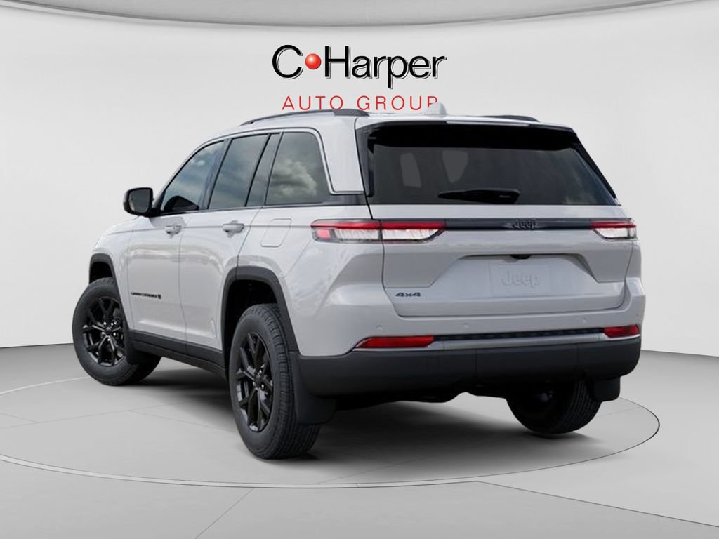 New 2026 Jeep Grand Cherokee Altitude AWD/4WD image 3