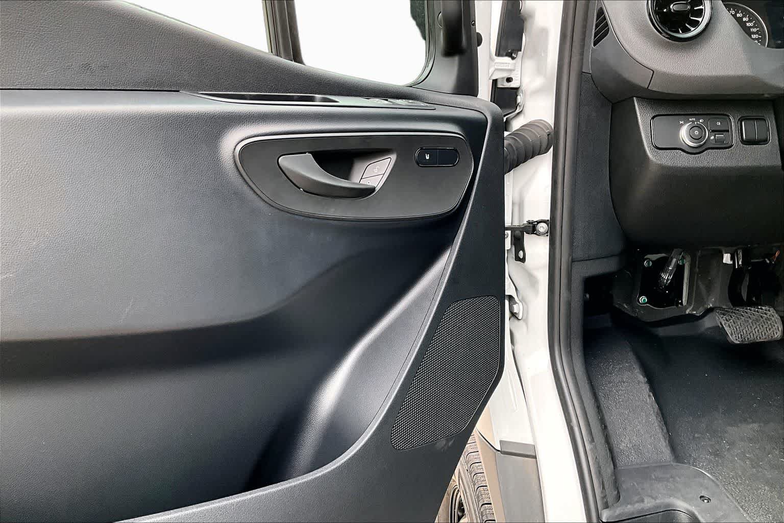 New 2025 Mercedes-Benz Sprinter 2500 image 15