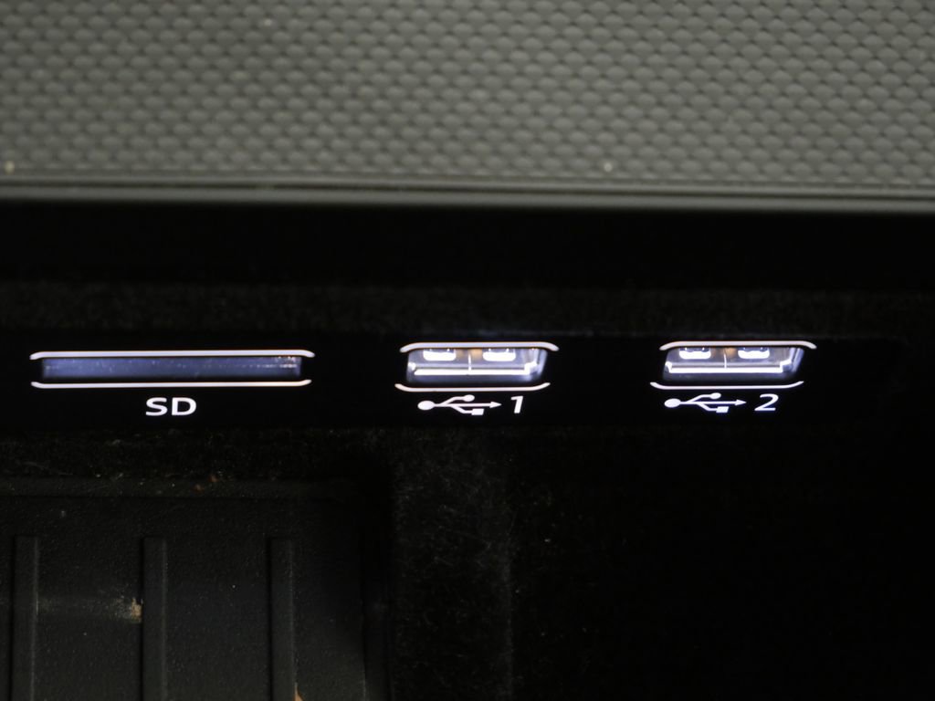 Used 2019 Audi Q8 Prestige AWD/4WD image 21