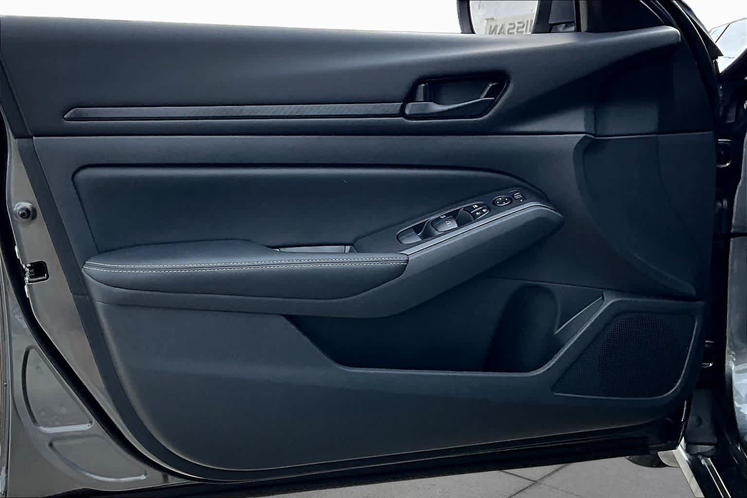 New 2026 Nissan Altima 2.5 SV FWD image 16