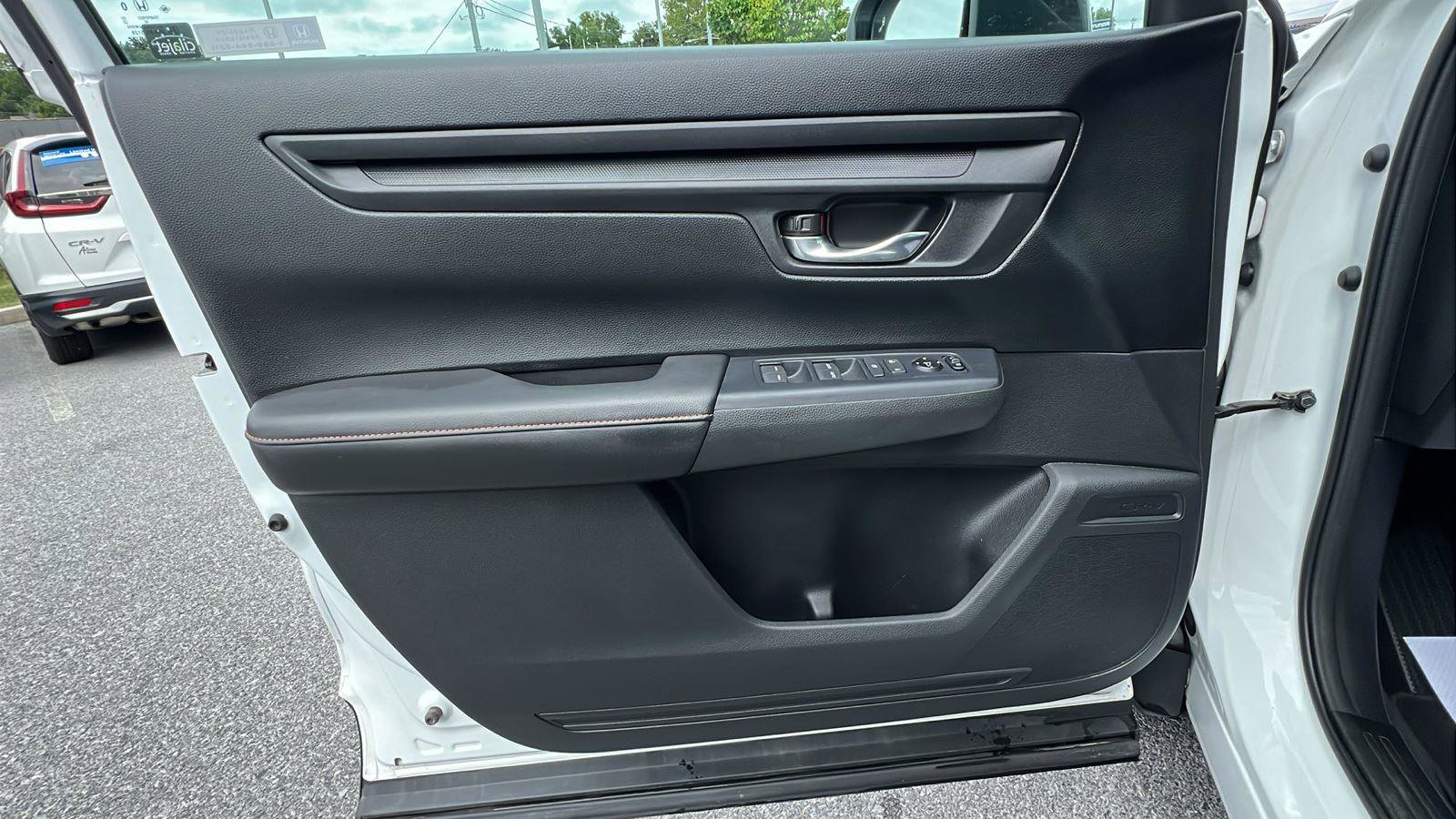 Used 2024 Honda CR-V Sport image 22