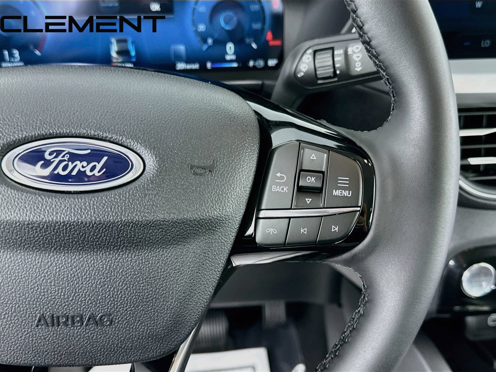 Used 2026 Ford Escape Platinum w/ Equipment Group 601A AWD/4WD image 17