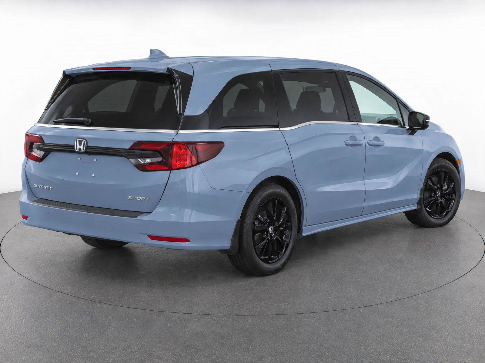 Used 2024 Honda Odyssey Sport image 5