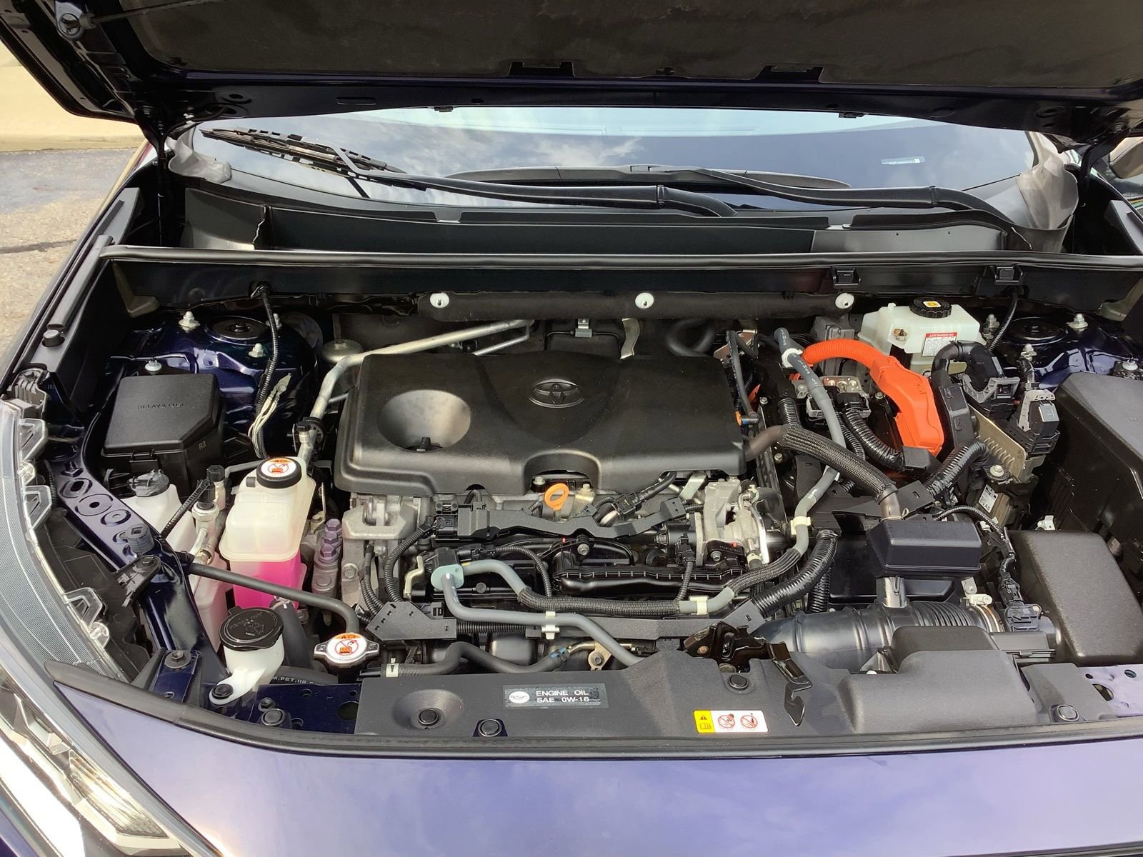 Used 2021 Toyota RAV4 XLE w/ Convenience Package image 20