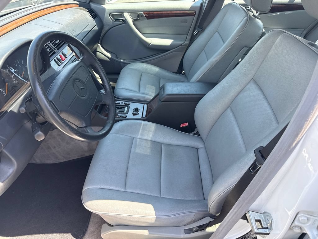 Used 1998 Mercedes-Benz C 280 Sedan image 19