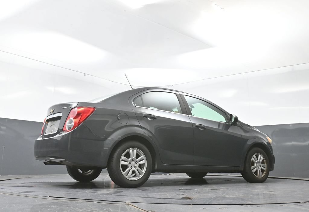 Used 2015 Chevrolet Sonic LT FWD image 17