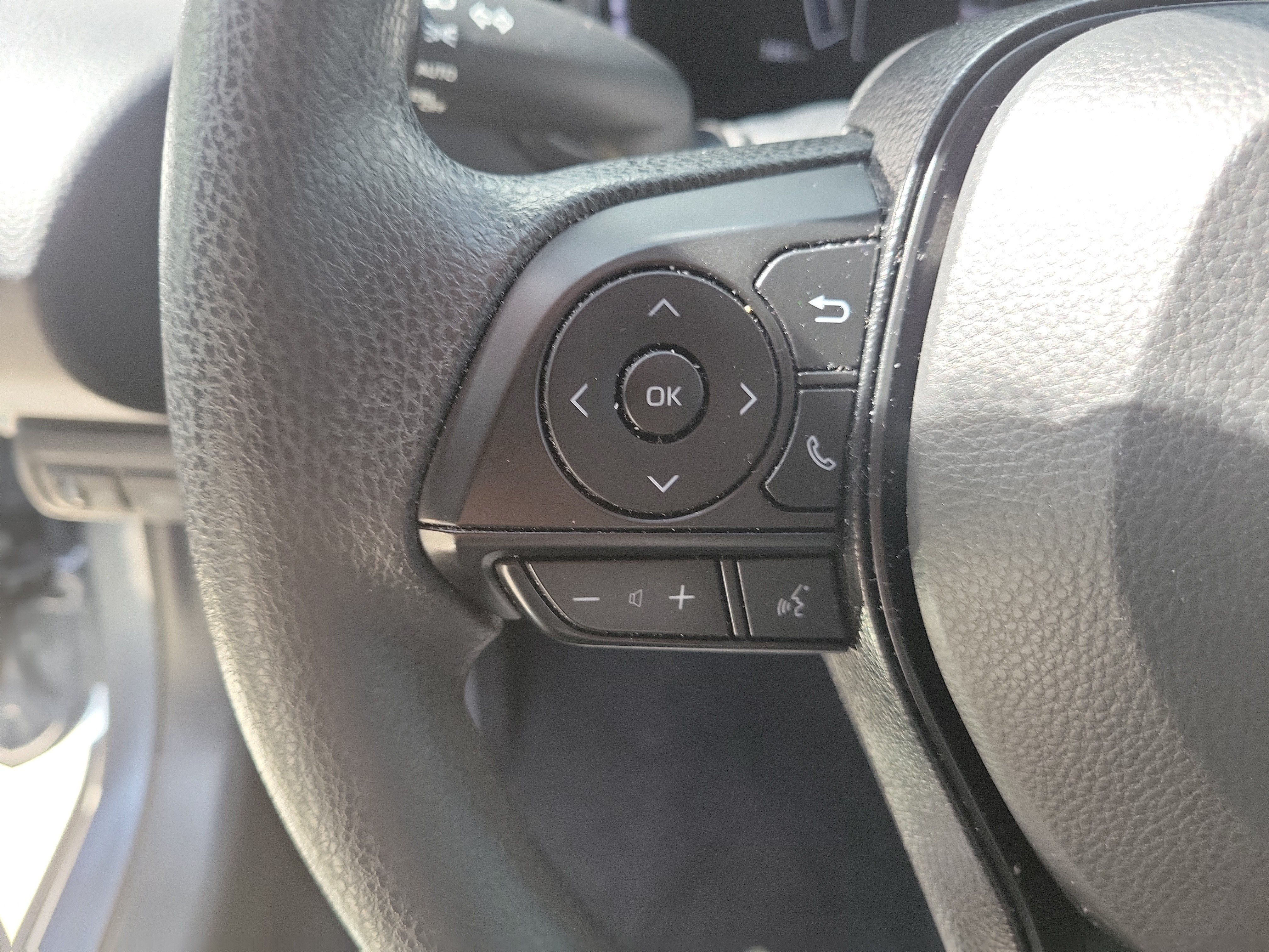 Certified 2026 Toyota Corolla LE FWD image 26