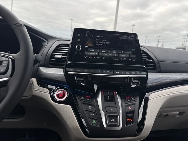 New 2026 Honda Odyssey Elite image 18