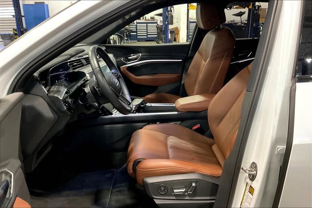 Certified 2023 Audi e-tron Chronos w/ Chronos Package image 24