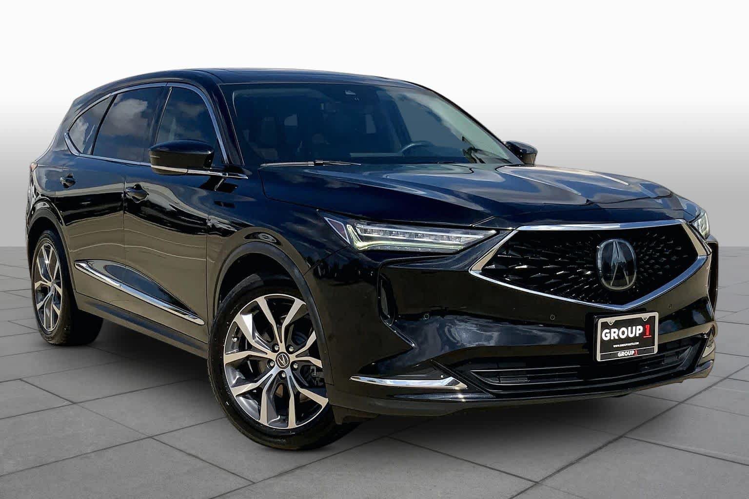 Used 2023 Acura MDX w/ Technology Package FWD image 3