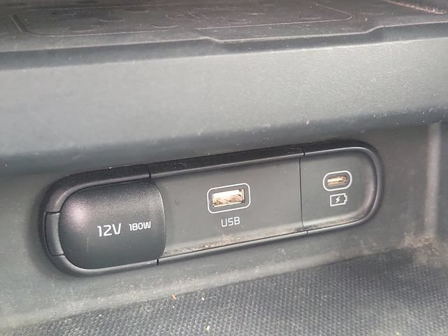 Used 2024 Kia Seltos EX AWD/4WD image 21