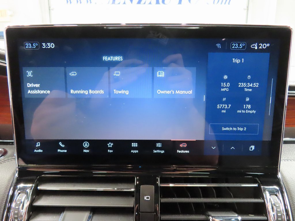 Used 2024 Lincoln Navigator L Reserve w/ Equipment Group 201A image 28