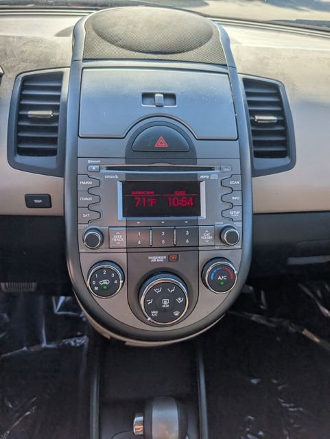 Used 2011 Kia Soul ! image 10