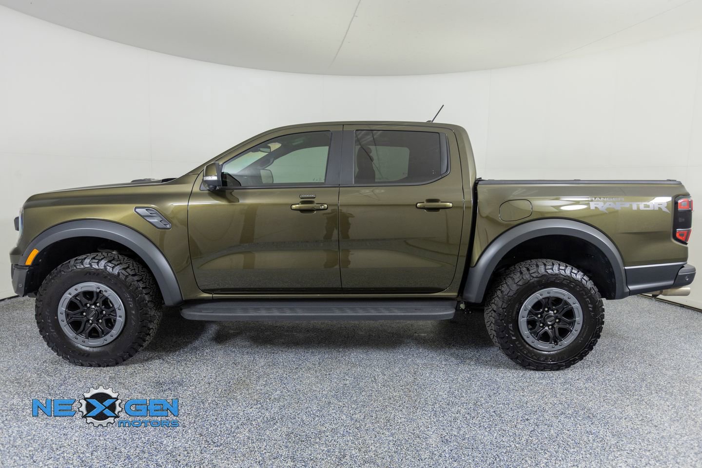Used 2024 Ford Ranger Raptor AWD/4WD image 4