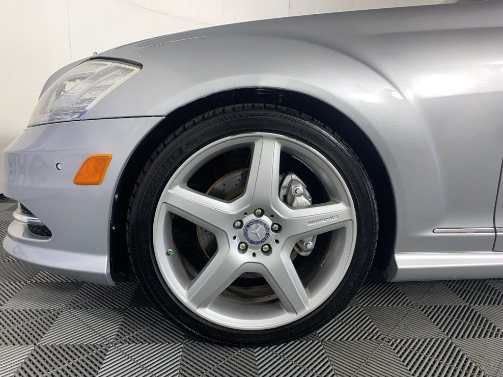 Used 2011 Mercedes-Benz S 550 image 11