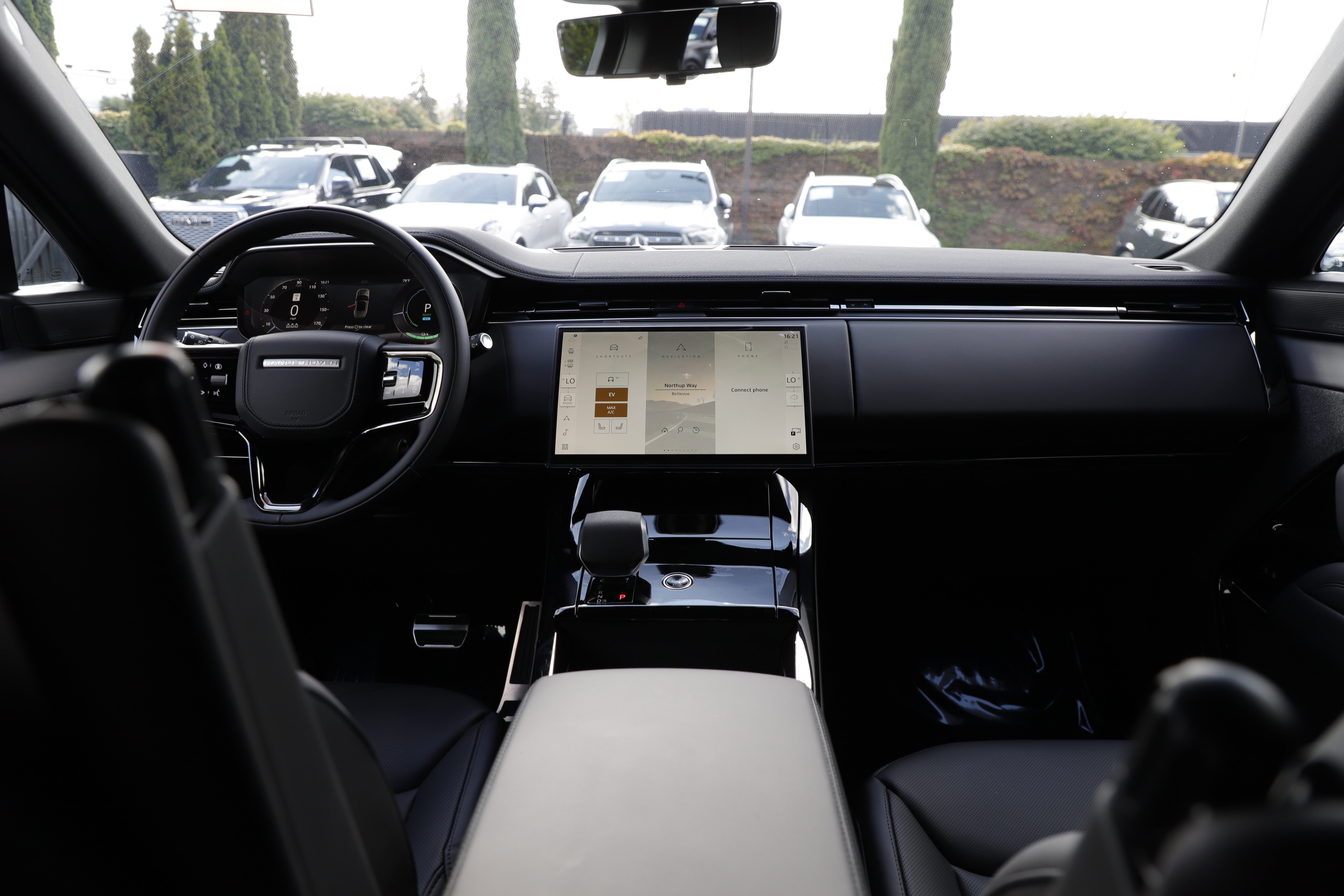 New 2026 Land Rover Range Rover Sport Dynamic SE AWD/4WD image 14