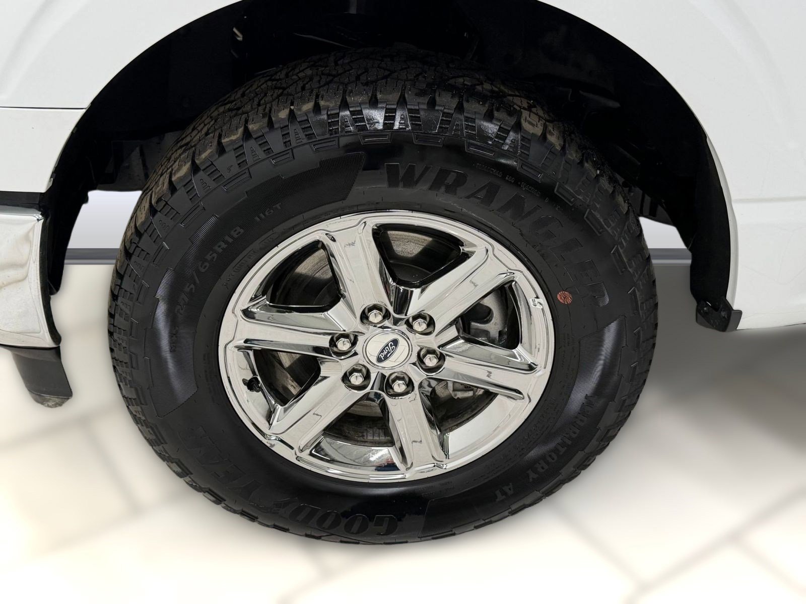 Used 2025 Ford F150 XLT w/ Equipment Group 301A Standard image 8