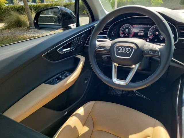 Certified 2025 Audi Q7 3.0T Premium Plus w/ Premium Plus Package image 13