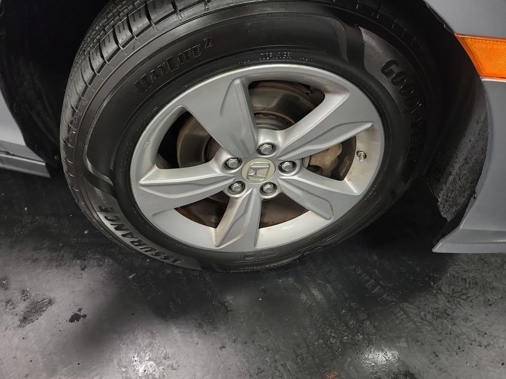 Used 2018 Honda Odyssey EX-L image 10