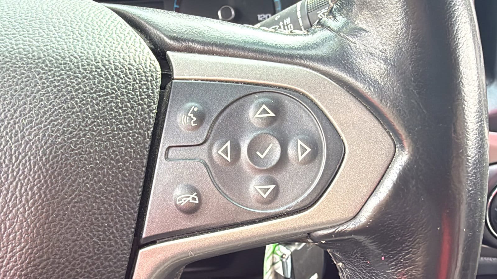 Used 2018 Chevrolet Colorado Z71 image 17