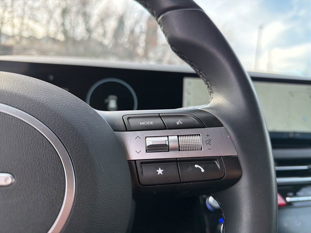 Certified 2025 Hyundai Tucson SEL image 35