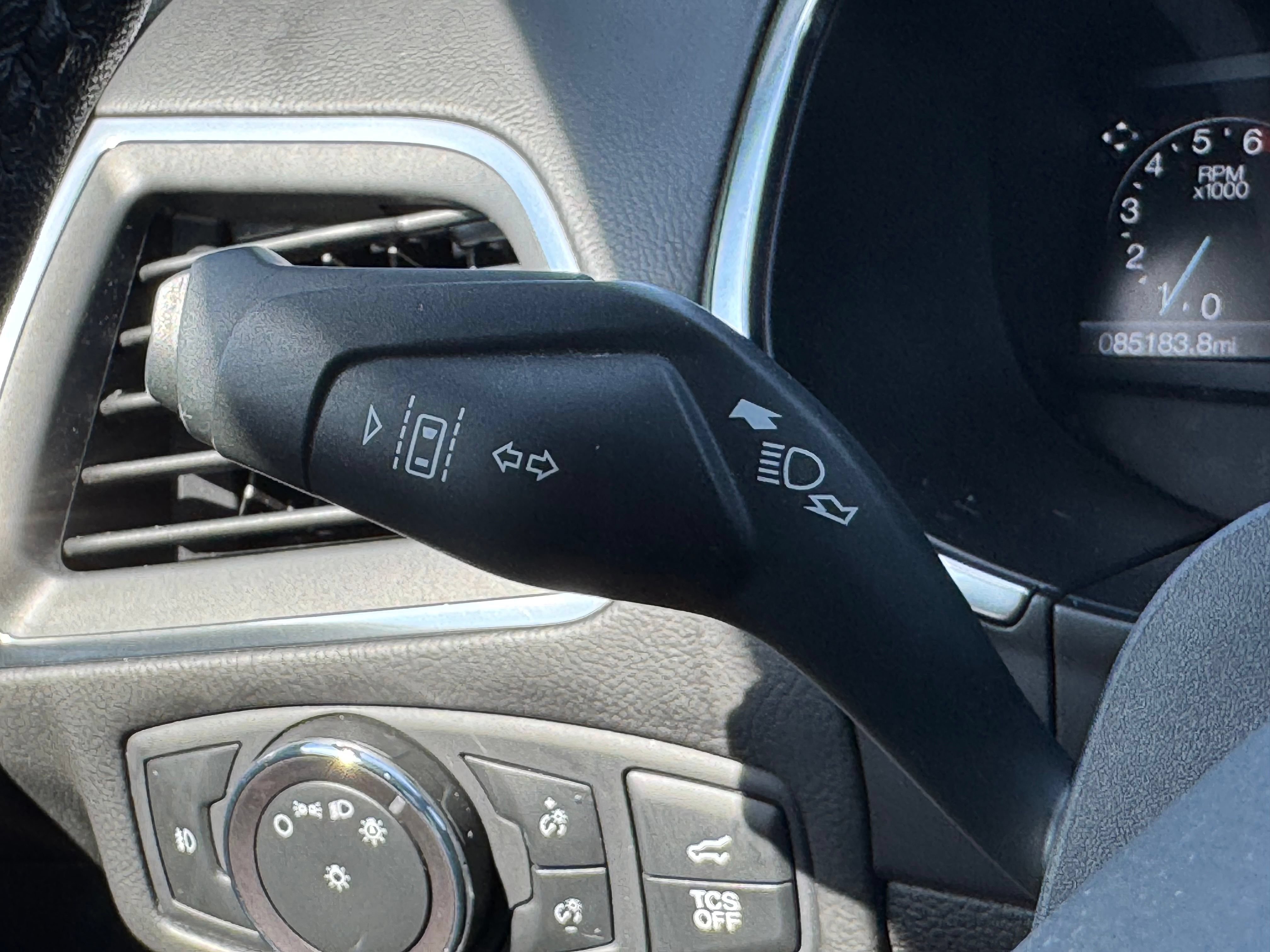 Certified 2019 Ford Edge Titanium w/ Equipment Group 301A AWD/4WD image 52