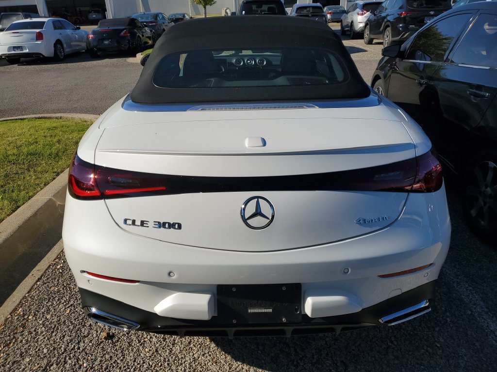 Used 2024 Mercedes-Benz CLE 300 4MATIC Cabriolet image 19