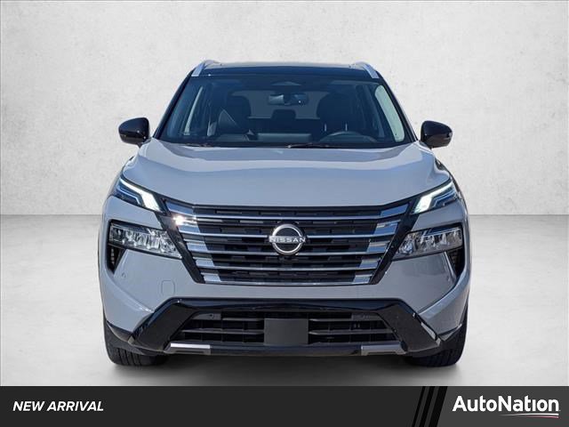 Used 2025 Nissan Rogue Platinum w/ Tech Package